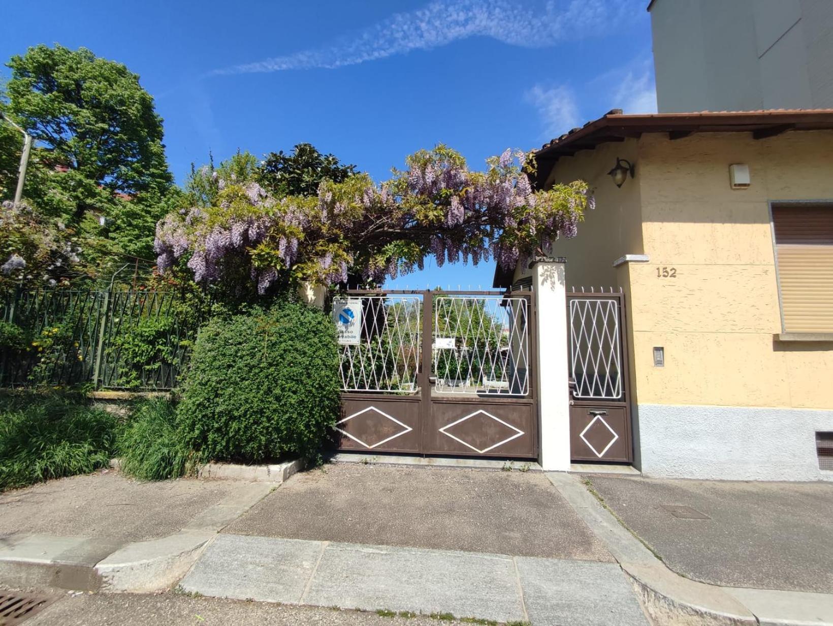 Il Giardino Di Paolo Apartment Turin Bagian luar foto